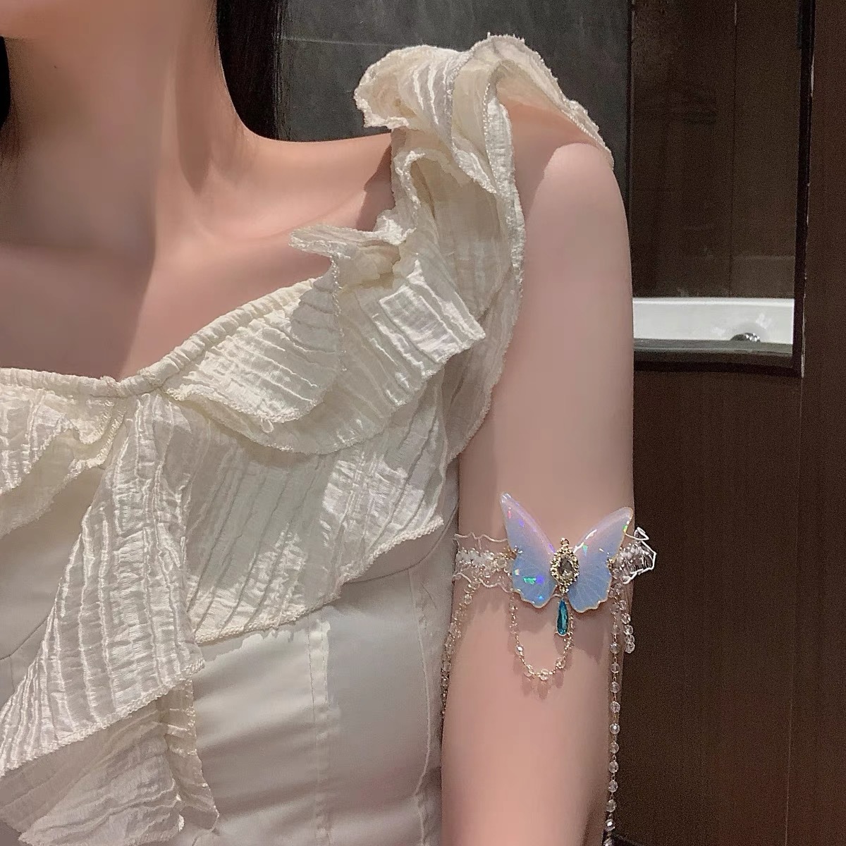 Fashionable Butterfly Pattern  - Body Jewelry Bulk recension och pris