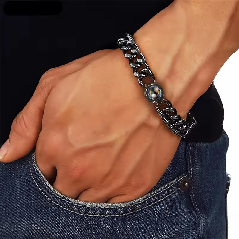 with Personalized Photo Projec - Body Jewelry Titanium recension och pris